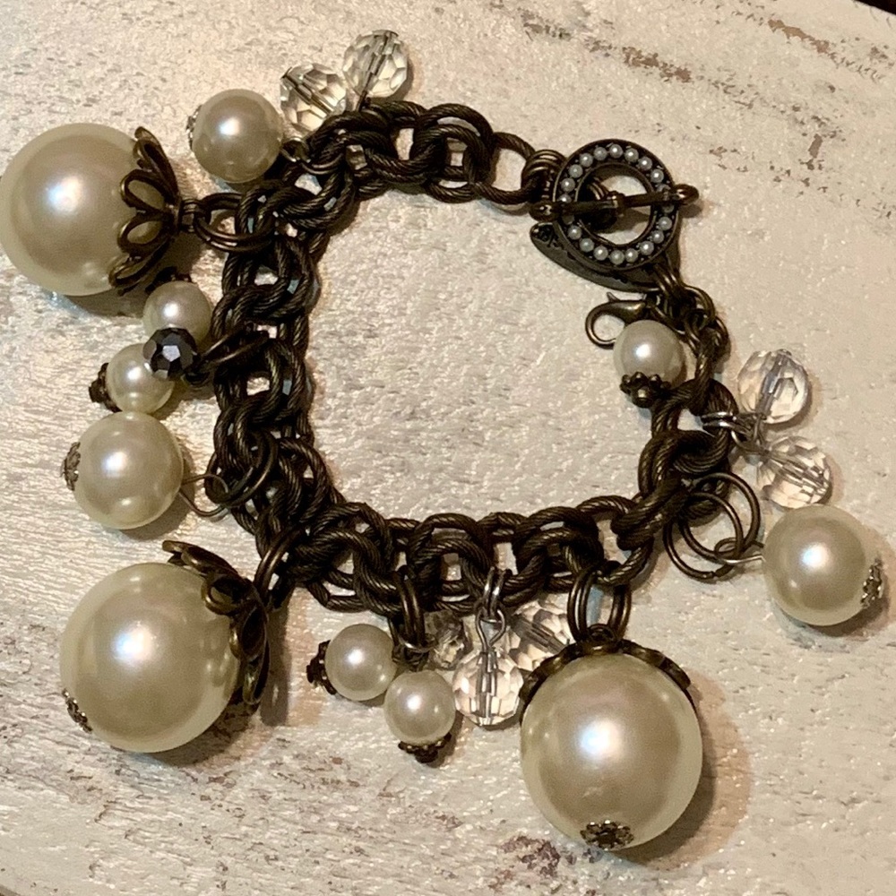 Plunder pearl bracelet